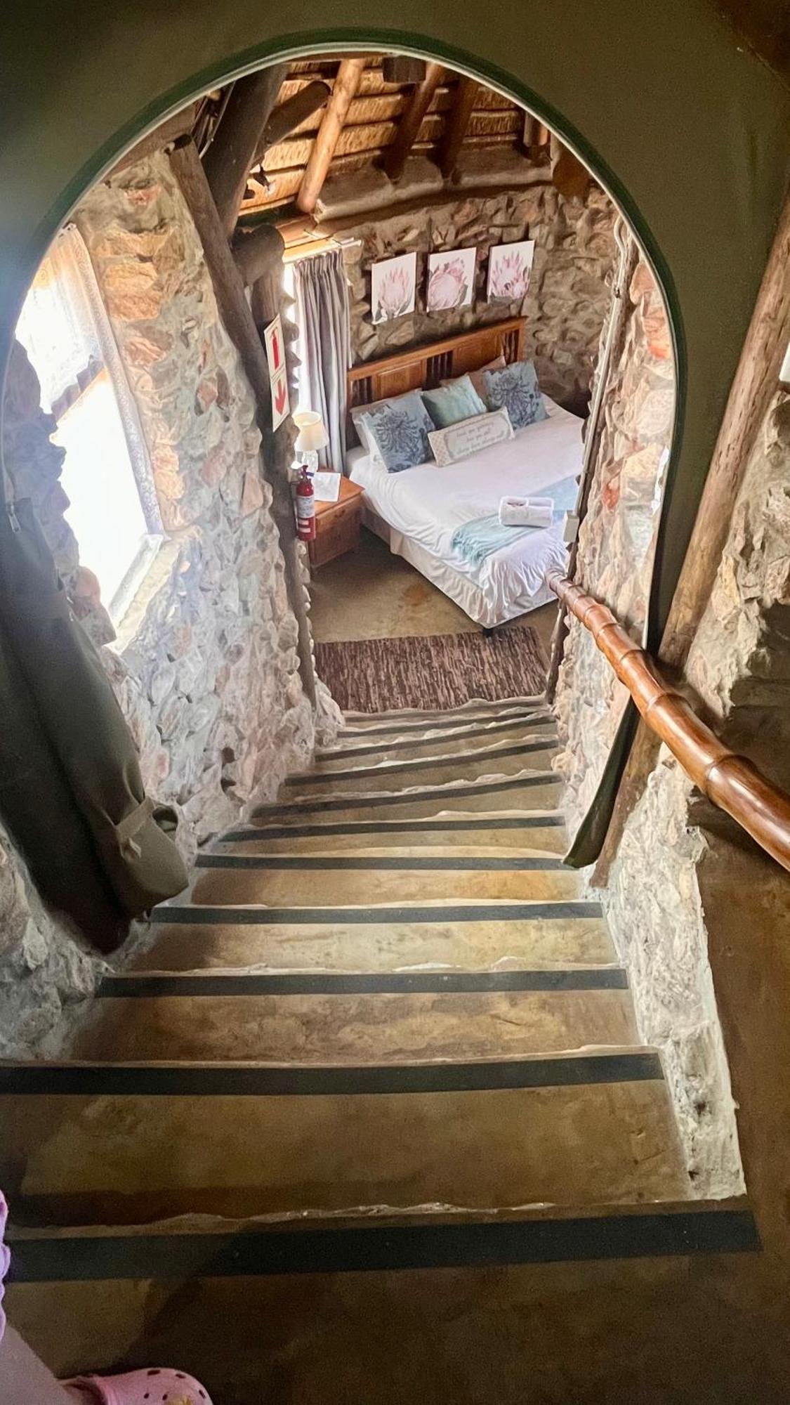 欧特妮卡布什山林小屋 哈坦柏斯 外观 照片